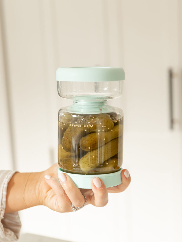 Reusable Pickle Jar with Airtight Lid – Compact Food Storage Container