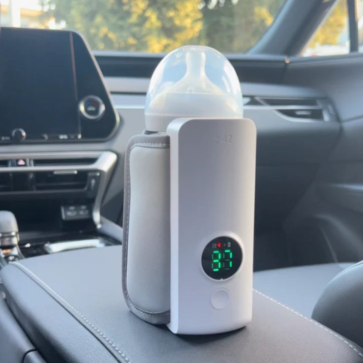 Portable Baby Milk Bottle Warmer with Digital Temperature Display – Travel-Friendly Bottle Heating Device